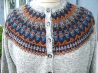 Dean pullover cardigan Bohus Stickning - Dean grå bf jumper/kofta kit