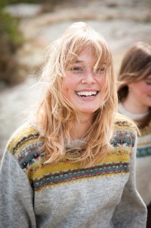 Papegojan rakt ok pullover cardigan straight yoke Bohus Stickning - Papegojan rakt ok damjumper/kofta kit