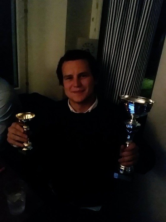 Olle Magnus Nyberg, årets stora vinnare på Loketgalan. Vann det mest prestigefylld priset, Årets MVP efter en minst sagt imponerande säsong där han varit en ledande figur på och utanför planen. Bra målskörd samt hållit en jämn och hög nivå säsongen igenom, fast att han blivit runtflyttad positionsmässigt. Vann också det nyinstiftade priset Redaktionens Pris: Årets Mål, Efter hans volleymål i sista omgången mot FK Bromma. Olle Magnus Nyberg, årets stora vinnare på Loketgalan. Vann det mest prestigefylld priset, Årets MVP efter en minst sagt imponerande säsong där han varit en ledande figur på och utanför planen. Bra målskörd samt hållit en jämn och hög nivå säsongen igenom, fast att han blivit runtflyttad positionsmässigt. Vann också det nyinstiftade priset Redaktionens Pris: Årets Mål, Efter hans volleymål i sista omgången mot FK Bromma.
