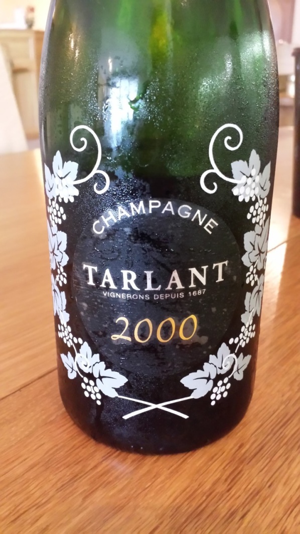 Tarlant 2000 Extra Brut 90% Chardonnay -10% Pinot Noir