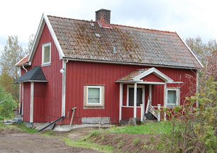 Djäknekrogen 2000-tal.  Inom ramen för detta förändrade hus finns det gamla timmerhuset från tiden för Gustafssons. Foto Mats Green, 2017