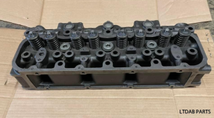 Renoverat komplett topplock TD45