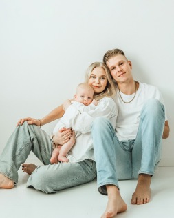 familjefotografering i studio, Marika T Styhr