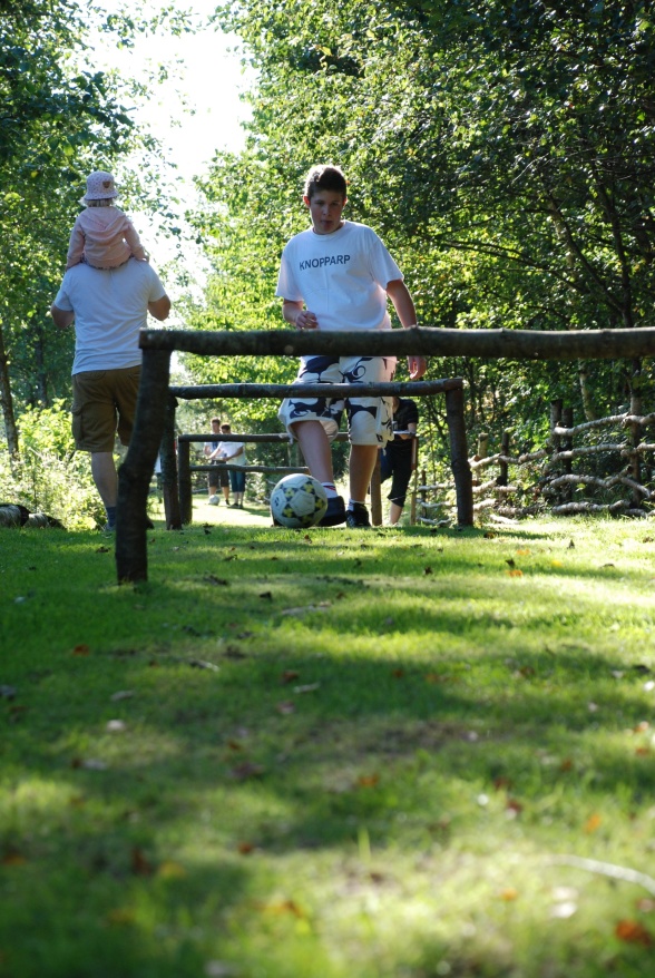Boka fotbollsgolf på Våxtorps camping i Laholm, perfekt familjenöje eller aktivitet i samband med utflykter, svensexor eller möhippor