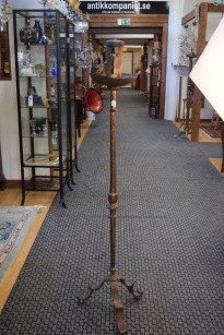 10561. LJUSSTAKE(Såld)