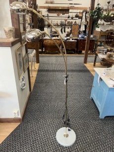 61271. Golvlampa