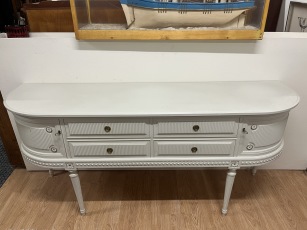 63301. Sideboard