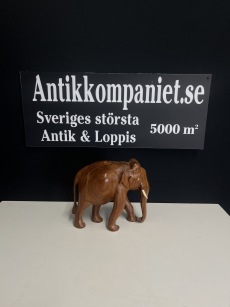 63571. Elefant handgjord