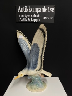 63941. Porslin fågel