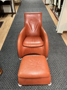 64681. Fåtölj ”LOGE”