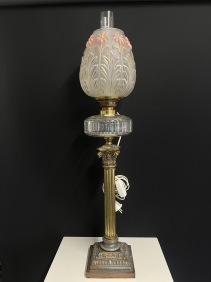 64891. Bordslampa