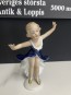 65681. Porslin figurin
