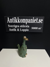 66451. Dino