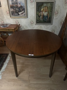 67061. Bord + en skiva