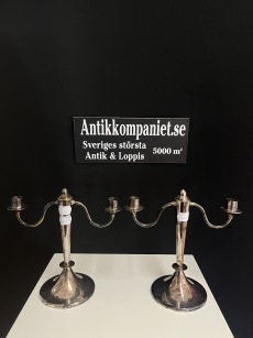 67631. Ljusstakar 1 par