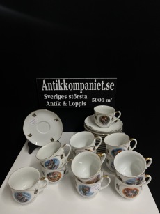 67831. Kaffe servis 24delar fyrklövern
