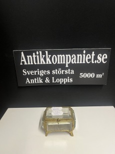 68221. Fickurs ställ