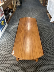 68881. Soffbord med utfällbara skivor