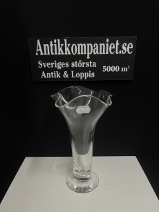 68981. Vas orrefors ”kantarell”