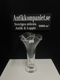 68981. Vas orrefors ”kantarell”