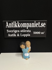 68771. Lisa Larson ”Öst”