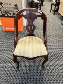 69151. Göteborgsstol