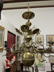 70101. Ljuskrona malm