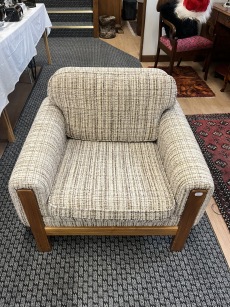 70251. Fåtölj ENGEN