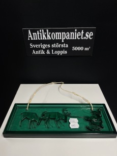 70321. Väggrelief Mona frisk