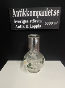 71151. Munblåst nattkaraff