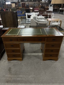 71295. Engelskt skrivbord