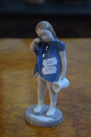 71061. FIGURIN (SÅLD)