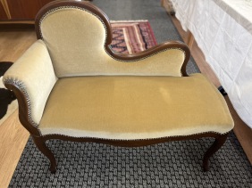 21661. Soffa (SÅLD)