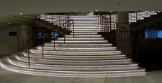 Dekorationsljus i trappa med LED strip