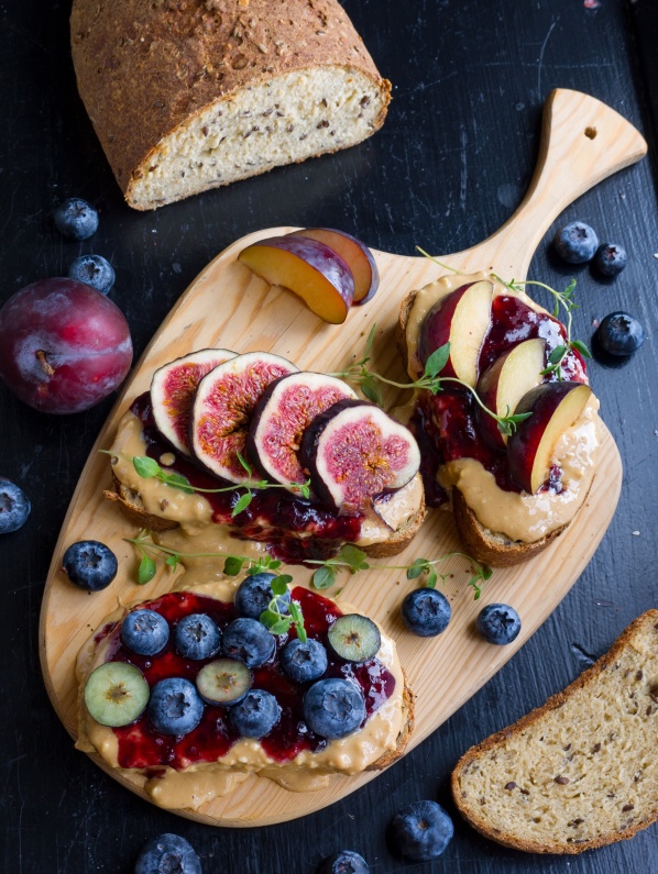 PEANUT BUTTER & JELLY MACKOR MED GLUTENFRITT BRÖD PEANUT BUTTER & JELLY MACKOR MED GLUTENFRITT BRÖD