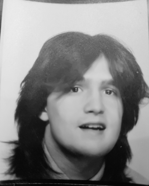Jag är 22 år har hela livet framför mig, men det enda som betyder något år de där sångerna, romantiken, drömmarna och vägen Jag är 22 år har hela livet framför mig, men det enda som betyder något år de där sångerna, romantiken, drömmarna och vägen