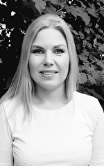 Anna Ocklind barnboks- och romanförfattare. Aktuell med sin barnbok "Bortrövad". Tidigare har hon givit ut, "Laima och den besynnerliga fegheten"