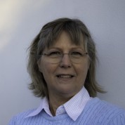 Lisa Persdotter, konsult inom marknadsföring, försäljning och bemötande. Lisa Persdotter, konsult inom marknadsföring, försäljning och bemötande.