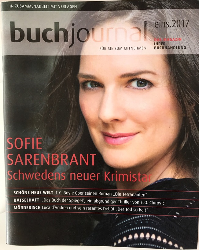 Tysklands största boktidning, Buchjournal, som finns hos 2700 boklådor. Tysklands största boktidning, Buchjournal, som finns hos 2700 boklådor.