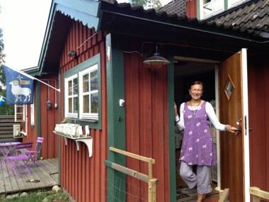 Välkommen till Thérèse i Hjärnarp, Norra Skåne. Välkommen till Thérèse i Hjärnarp, Norra Skåne.