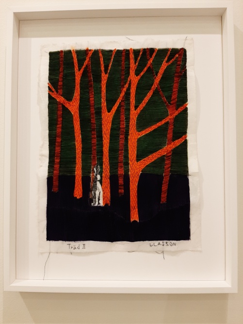 "Träd I", 37 x 28 cm. Broderi på armeringsduk.