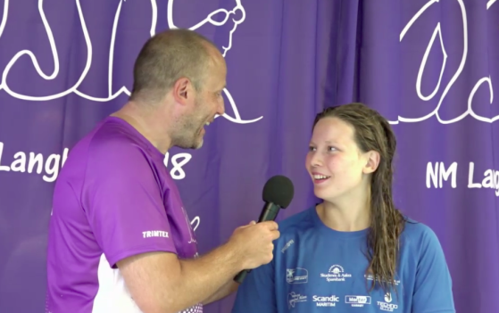 Maria Storstein fornøyd etter å ha vunnet 200 fri senior i kanskje tidenes tetteste 200 fri-finale for damer i NM. Maria Storstein fornøyd etter å ha vunnet 200 fri senior i kanskje tidenes tetteste 200 fri-finale for damer i NM.