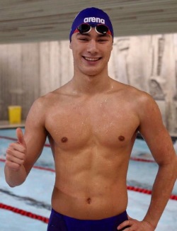 Tomoe Zenimoto Hvas satte ny norsk seniorrekord på 50 butterfly under NM kortbane. Foto: Ellen Kessel Tomoe Zenimoto Hvas satte ny norsk seniorrekord på 50 butterfly under NM kortbane. Foto: Ellen Kessel