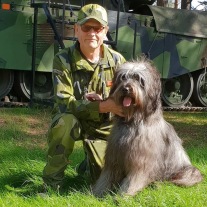 Esprit tjänstehund41348476_2587882797896552_3114779320363515904_n