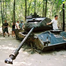 F1000011