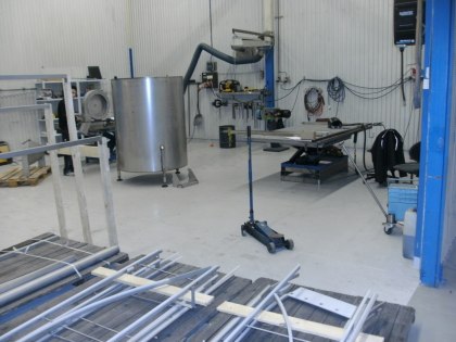 Montagehall spec.maskiner för tillverkning av produkter i rostfritt stål