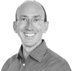Michael Farkas, Geschäftsführer & Experte im Kosten senken Michael Farkas, Geschäftsführer & Experte im Kosten senken