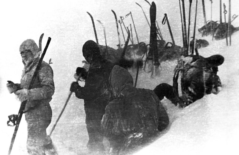 13) The last view of the Dyatlov group alive. The winds on Kholat Syakhl are still strong, but seemingly under control. Photo: Dyatlov Foundation.