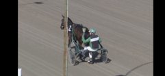 CASSIUS segerdefilerar på Rättvikstravet i sin andra start 250402 CASSIUS segerdefilerar på Rättvikstravet i sin andra start 250402