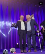 Olle Alsén och undertecknad prisade på scen